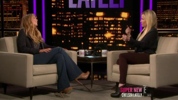 Chelsea_Lately_2012_03_22_Jennifer_Lawrence_HDTV_XviD-2HD_avi0289.jpg