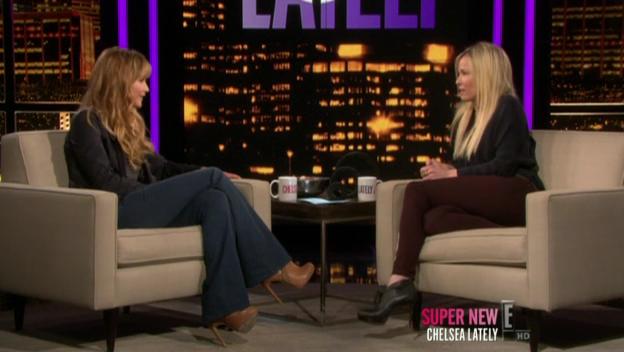 Chelsea_Lately_2012_03_22_Jennifer_Lawrence_HDTV_XviD-2HD_avi0663.jpg