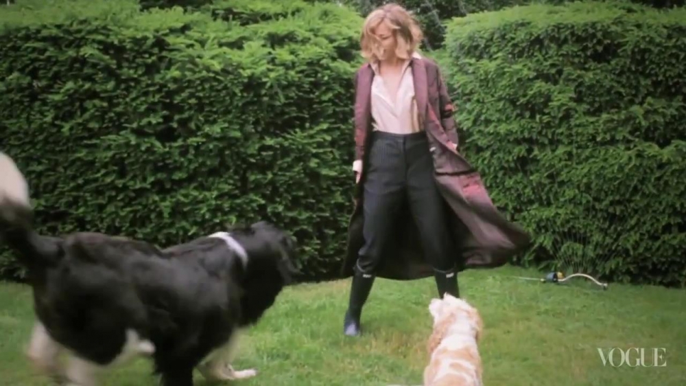 vogue_286029.jpg