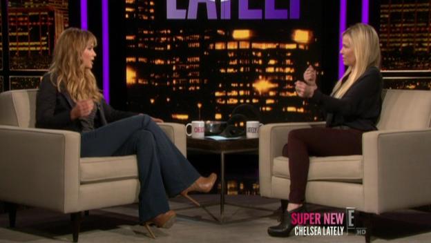 Chelsea_Lately_2012_03_22_Jennifer_Lawrence_HDTV_XviD-2HD_avi0287.jpg