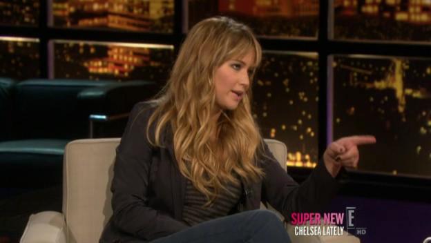 Chelsea_Lately_2012_03_22_Jennifer_Lawrence_HDTV_XviD-2HD_avi0368.jpg