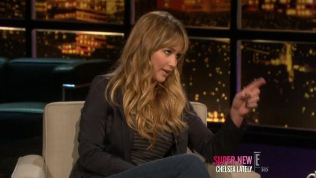 Chelsea_Lately_2012_03_22_Jennifer_Lawrence_HDTV_XviD-2HD_avi0372.jpg