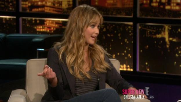 Chelsea_Lately_2012_03_22_Jennifer_Lawrence_HDTV_XviD-2HD_avi0403.jpg