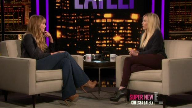 Chelsea_Lately_2012_03_22_Jennifer_Lawrence_HDTV_XviD-2HD_avi0791.jpg