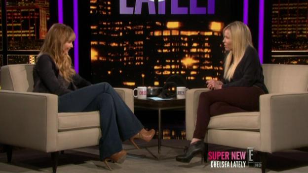 Chelsea_Lately_2012_03_22_Jennifer_Lawrence_HDTV_XviD-2HD_avi0797.jpg