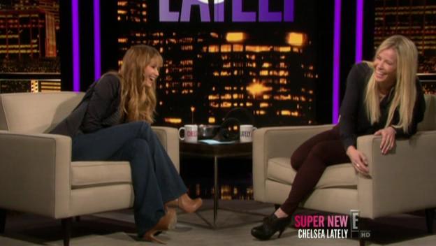 Chelsea_Lately_2012_03_22_Jennifer_Lawrence_HDTV_XviD-2HD_avi0823.jpg