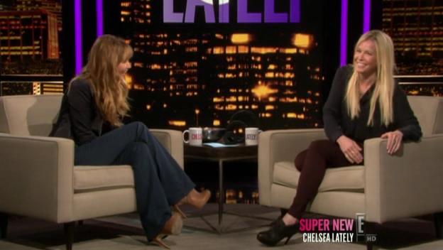 Chelsea_Lately_2012_03_22_Jennifer_Lawrence_HDTV_XviD-2HD_avi0825.jpg