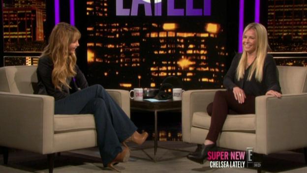 Chelsea_Lately_2012_03_22_Jennifer_Lawrence_HDTV_XviD-2HD_avi0826.jpg