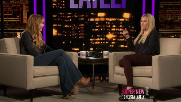 Chelsea_Lately_2012_03_22_Jennifer_Lawrence_HDTV_XviD-2HD_avi0888.jpg