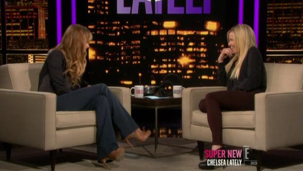 Chelsea_Lately_2012_03_22_Jennifer_Lawrence_HDTV_XviD-2HD_avi0901.jpg