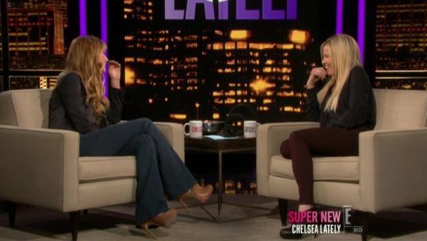 Chelsea_Lately_2012_03_22_Jennifer_Lawrence_HDTV_XviD-2HD_avi0903.jpg