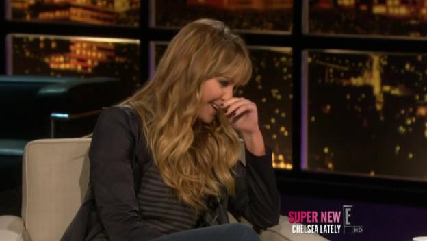 Chelsea_Lately_2012_03_22_Jennifer_Lawrence_HDTV_XviD-2HD_avi0909.jpg