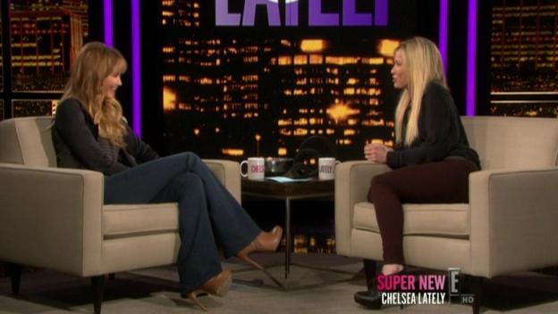 Chelsea_Lately_2012_03_22_Jennifer_Lawrence_HDTV_XviD-2HD_avi0934.jpg